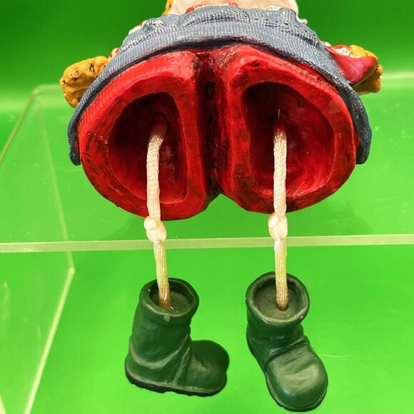 Resin Shelf Sitter Santa Ornament Farmhouse Christmas Green Boots Dangling Legs - Picture 8 of 12